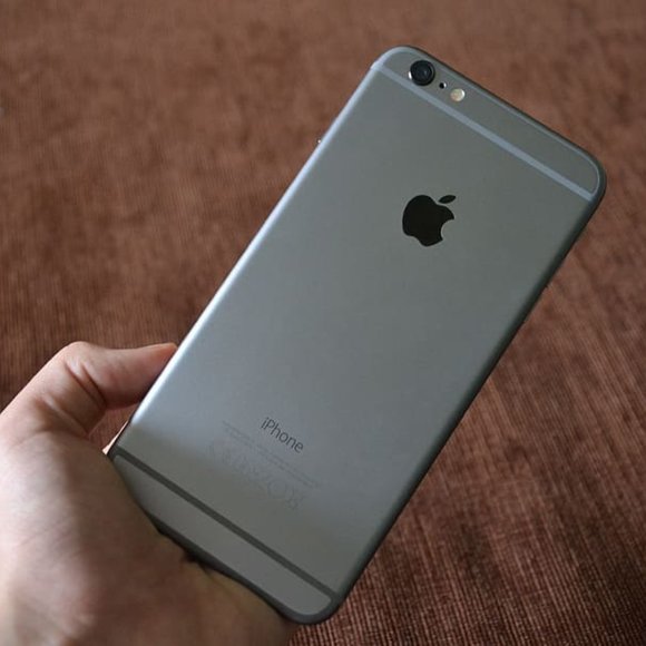 iphone 6 - Picture 1 of 3